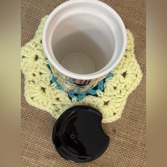 Starbucks | Ceramic Travel Tall Tumbler with Ceramic Lid | Paint Drip Design - Picture 2 of 13